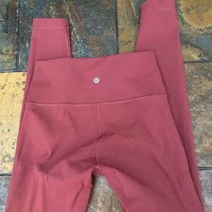 Lululemon Wunder Under High Rise Tight 28”, size 6